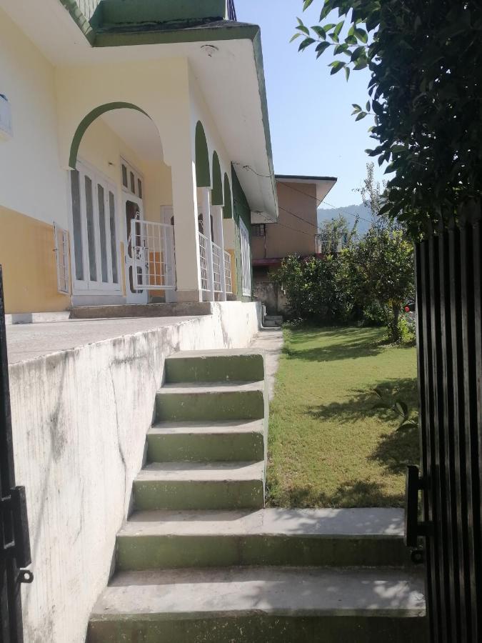 Poonch Guest House Muzaffarabad Exterior foto