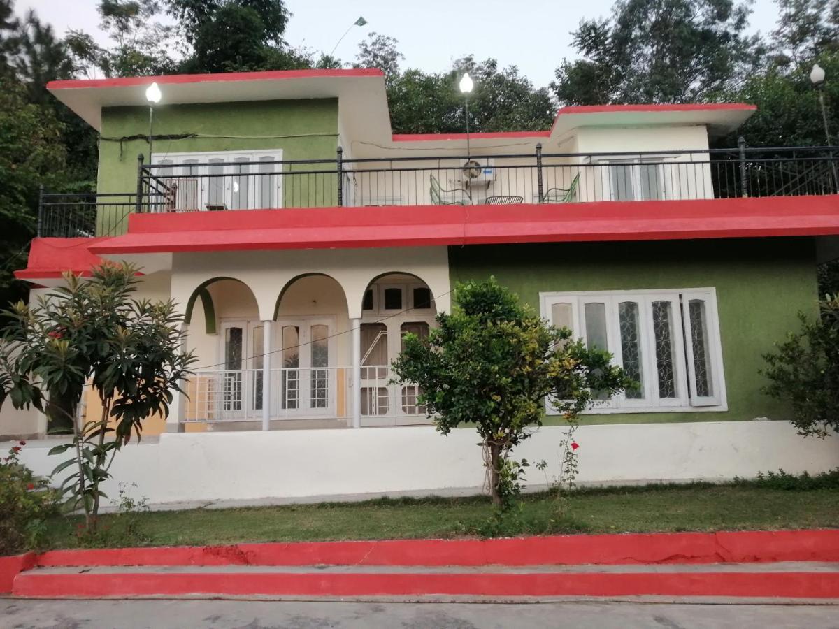 Poonch Guest House Muzaffarabad Exterior foto